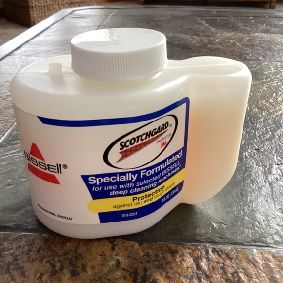 $5 Bundled* Bissell Scotchgard Protector 3M Specially Formulated Protection 8 oz - Picture 4 of 6
